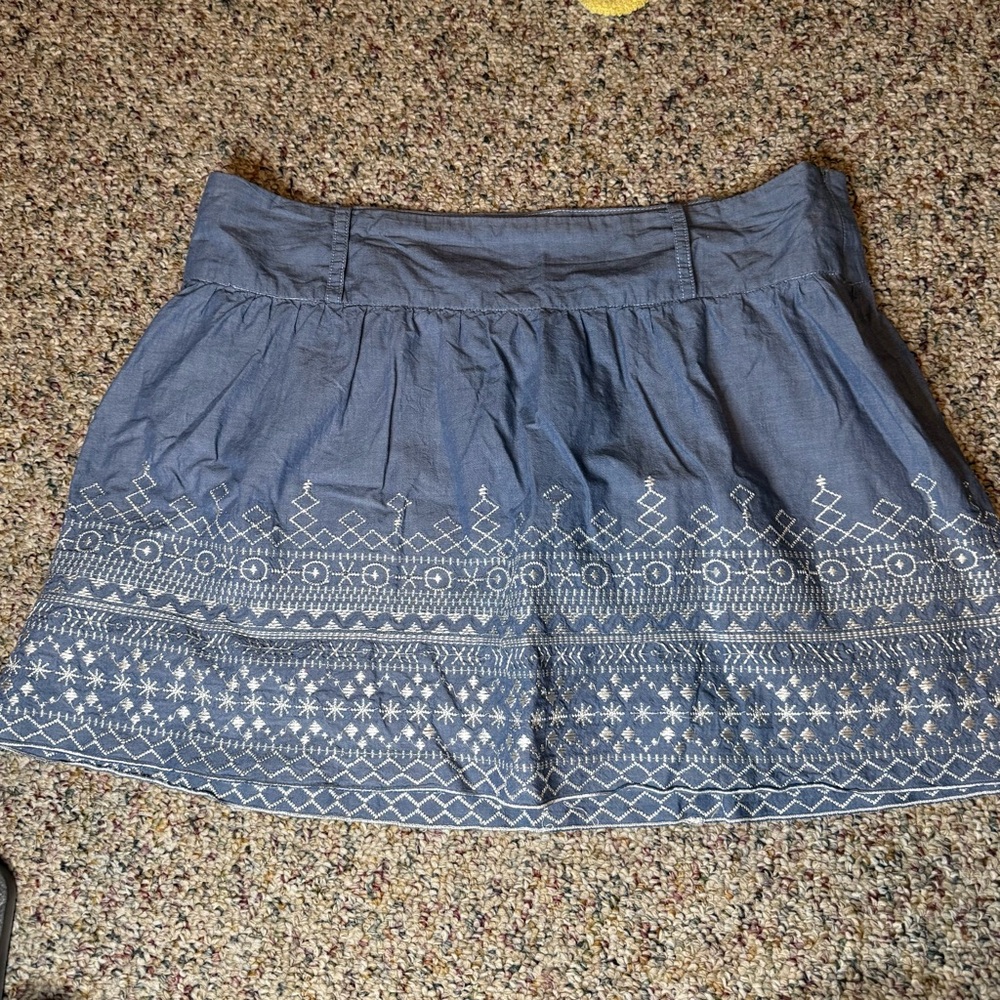 VANITY Blue embroidered Mini Skirt Women's Size Large - Picture 2 of 8